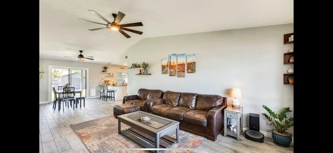3453 E Libby St in Phoenix, AZ - Building Photo - Building Photo