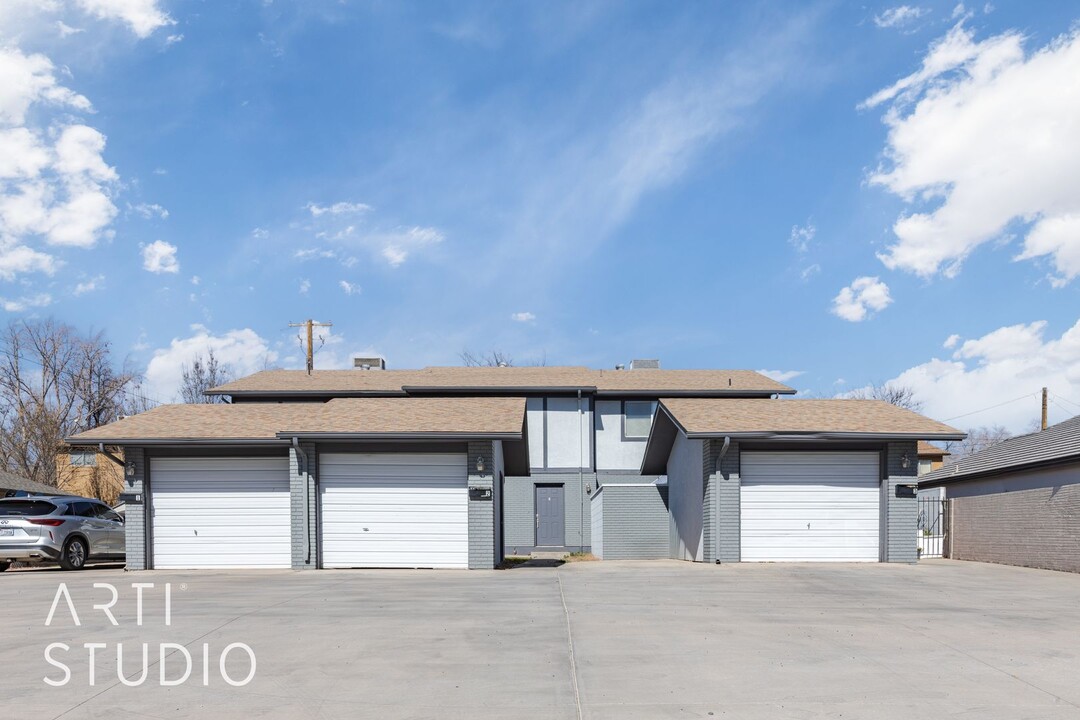 34 W 300 S St in Saint George, UT - Building Photo