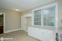 1670 Orlando St SW in Atlanta, GA - Building Photo - Building Photo