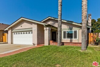 2286 N Goddard Ave in Simi Valley, CA - Building Photo - Building Photo