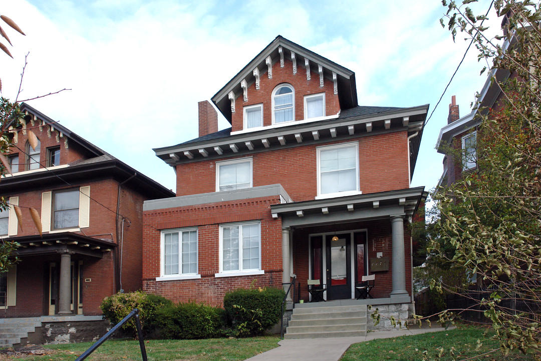 1227 Bardstown Rd in Louisville, KY - Building Photo