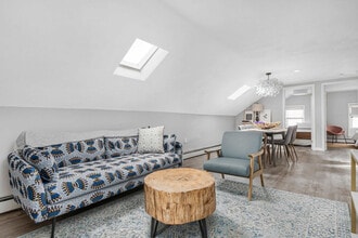 136 Main St, Unit ID1380021P in Warren, RI - Building Photo - Building Photo