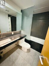 1 Shaw St in Toronto, ON - Building Photo - Building Photo