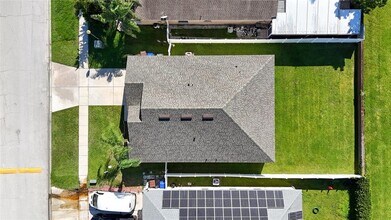 607 Hacienda Cir in Kissimmee, FL - Building Photo - Building Photo