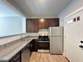 4422 N Wolcott Ave in Chicago, IL - Building Photo - Building Photo