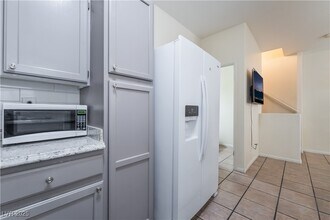 1157 Dusty Creek St in Las Vegas, NV - Foto de edificio - Building Photo