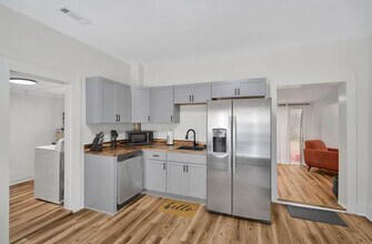 521 E Water St in Mount Vernon, IN - Building Photo - Building Photo