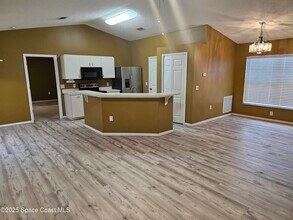 1539 Glencove Ave NW in Palm Bay, FL - Building Photo - Building Photo