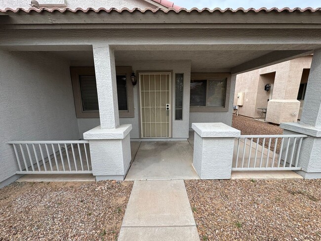 30648 N Royal Oak Way in San Tan Valley, AZ - Building Photo - Building Photo