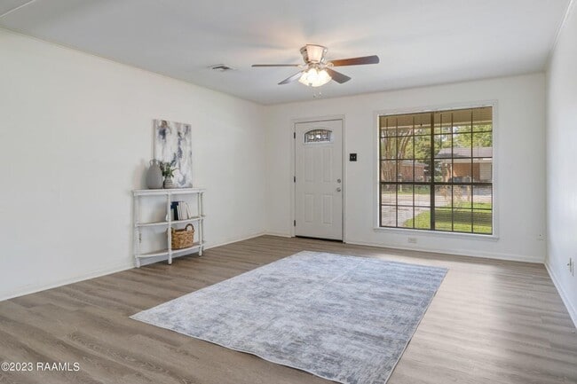 311 Gerald Dr in Lafayette, LA - Building Photo - Building Photo