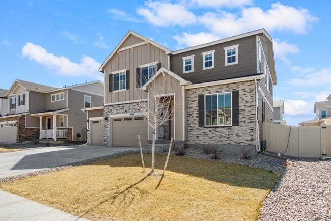 4230 Satinwood Dr in Johnstown, CO - Building Photo - Building Photo