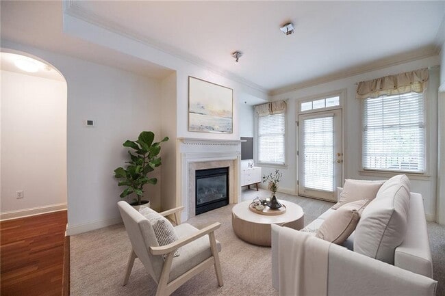 property at 1735 W Peachtree St NE