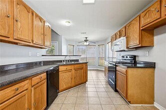 528 Jefferson Dr in Slidell, LA - Building Photo - Building Photo