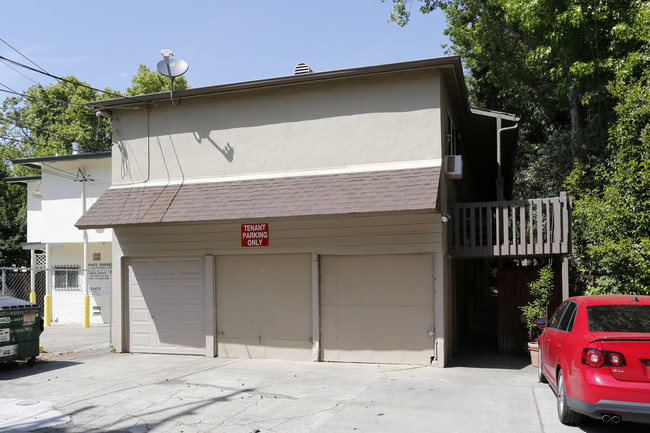 2620 F St in Sacramento, CA - Building Photo - Building Photo