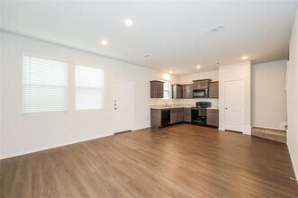 1307 Ester Ln in Ennis, TX - Building Photo - Building Photo