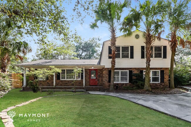 property at 300 Chucker Dr