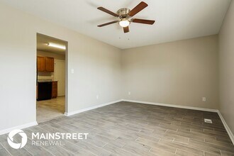 1833 Huntington Dr in Birmingham, AL - Foto de edificio - Building Photo