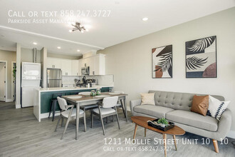 1211 Mollie St in San Diego, CA - Building Photo - Building Photo