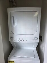 1144 1st St NW in Washington, DC - Foto de edificio - Building Photo