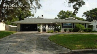 2441 Deloraine Trail in Maitland, FL - Building Photo