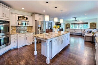 10 Minnetonka Rd in Sea Ranch Lakes, FL - Building Photo - Building Photo