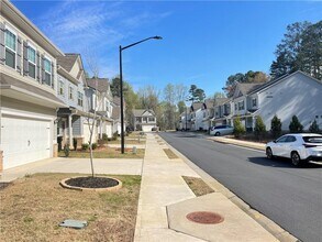 145 Bryon Ln in Acworth, GA - Building Photo - Building Photo