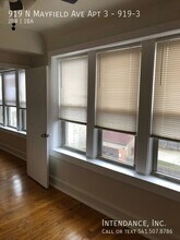 919 N Mayfield Ave in Chicago, IL - Building Photo - Building Photo