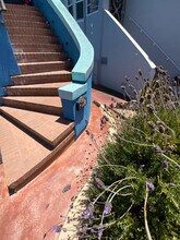 211 Genebern Way in San Francisco, CA - Building Photo - Building Photo
