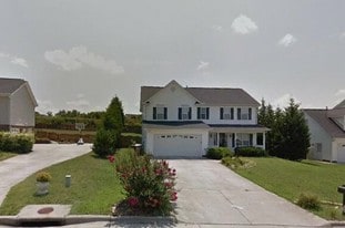 6220 Spurgeon Way in High Point, NC - Building Photo