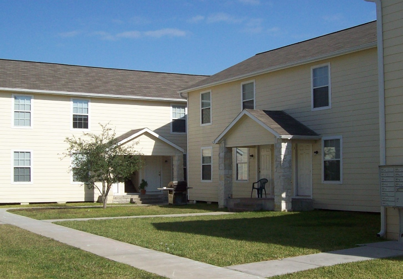 500 W Pitts Ave-Unit -104 in Pasadena, TX - Foto de edificio