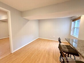 1020 Fairmont St NW in Washington, DC - Building Photo - Building Photo