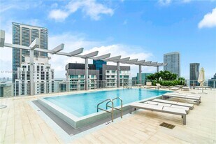 1100 S Miami Ave in Miami, FL - Building Photo