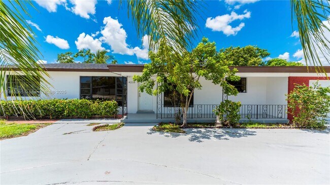 property at 4210 SW 20th St