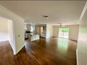 1531 E 53rd St in Savannah, GA - Building Photo - Building Photo
