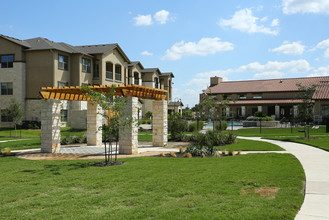 Carrington Oaks in Buda, TX - Building Photo - Building Photo