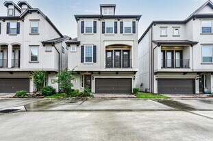 1504 Peyton Oaks Pl in Houston, TX - Building Photo