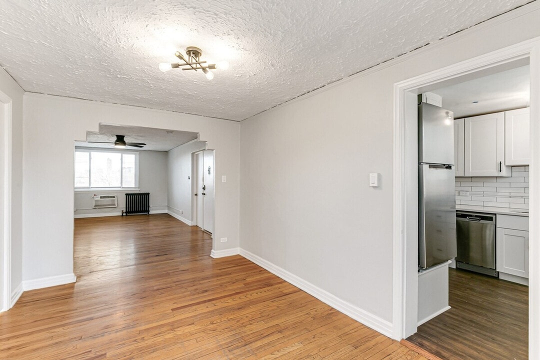 1666 Detroit St in Denver, CO - Building Photo
