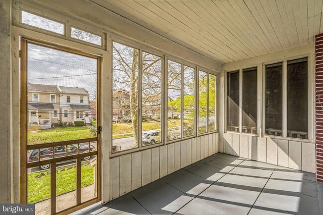 property at 557 9th Ave