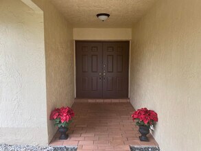 9173 Tivoli Pl in Boca Raton, FL - Building Photo - Building Photo