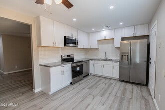 4644 E Caballero St in Mesa, AZ - Foto de edificio - Building Photo