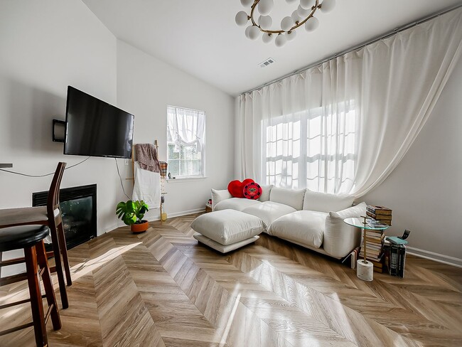 14520 Vauxhall Dr in Sterling Heights, MI - Building Photo - Building Photo