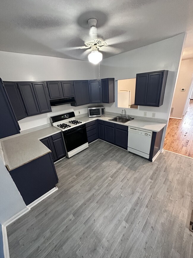 property at 901 McHenry St