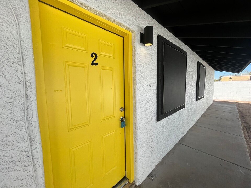 1020 North 11th St in Phoenix, AZ - Building Photo