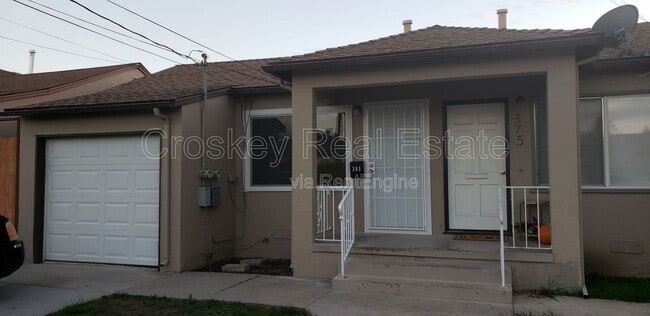 365 W 12th St in Pittsburg, CA - Building Photo - Building Photo