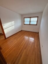 1214 E Northwest Hwy, Unit 5 in Arlington Heights, IL - Building Photo - Building Photo