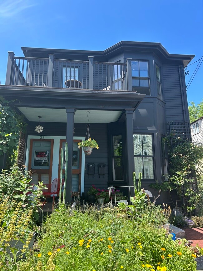 23 Rice St, Unit Rice St