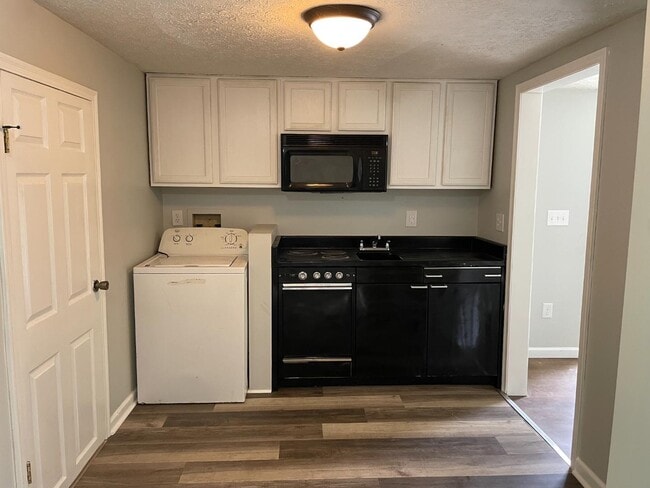 property at 511B Winston Ridge Rd