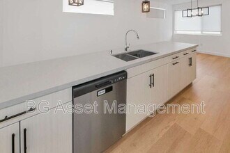 3909 Wattling St in Oakland, CA - Building Photo - Building Photo