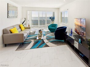 25870 Hickory Blvd in Bonita Springs, FL - Foto de edificio - Building Photo