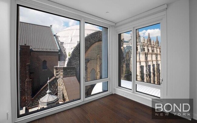 400 W 113th St in New York, NY - Building Photo - Building Photo